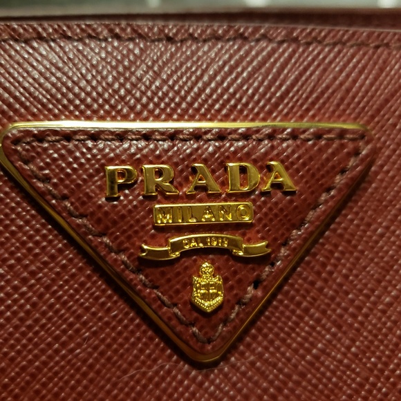 Prada Saffiano {Cerise} (SOLD VIA Ⓜ️) - Picture 3 of 5
